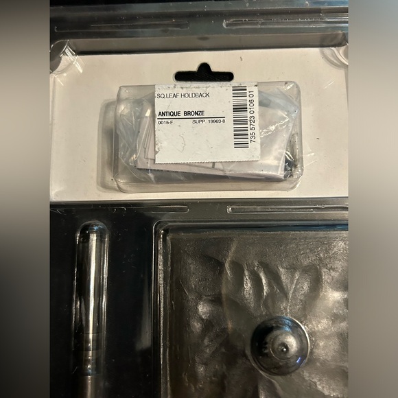 JC Penney Home Collection Decorative Square Leaf Antique Bronze Holdbacks-2 New - Picture 7 of 9